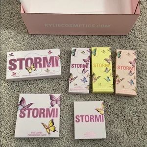 Stormi collection set :)